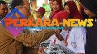 Pemkab. Bateng Salurkan Bantuan Peralatan Perlengkapan Sekolah Tingkat SD MI Dan SMP MTs