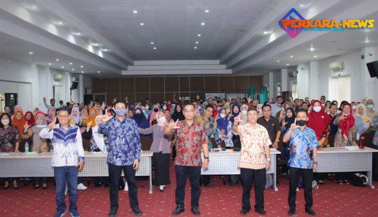 Pemkot. Pangkalpinang Buka Seminar Tata Kelola Keuangan Sekolah Jenjang SD Dan SMP