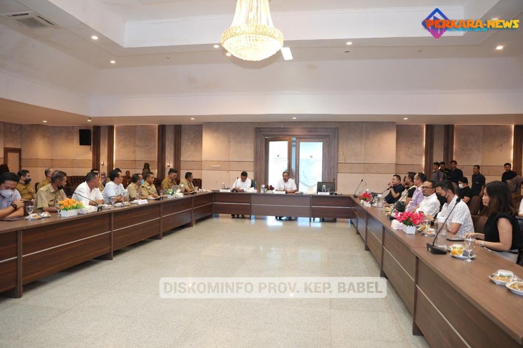 Pj. Gubernur Pimpin Rapat Pencapaian Target Realisasi Investasi Di Kep. Babel