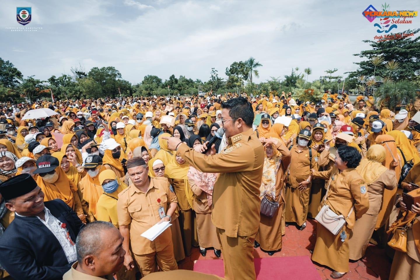 Bupati Riza Jadi Pembina Apel Besar di Lingkungan Pemkab Bangka Selatan, Apresiasi dan Penghargaan kepada ASN dan PHL Atas Kinerja dan Dedikasinya