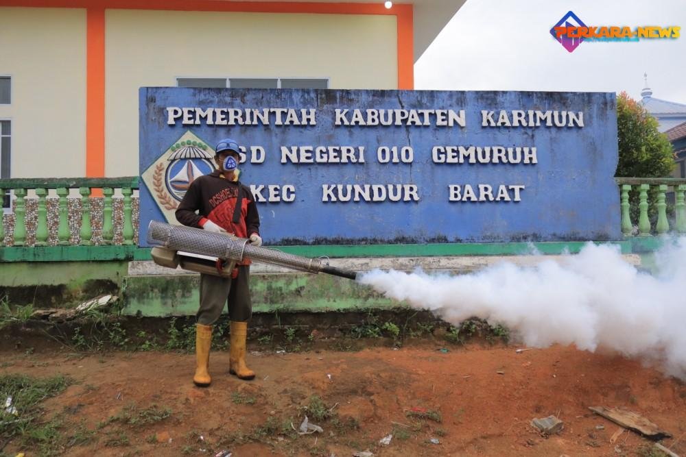 PT Timah Tbk Unit Produksi Kundur Melaksanakan Fogging di Fasilitas Umum, Cegah Wabah Demam Berdarah Dengue